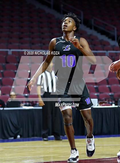 Thumbnail 2 in Fort Lauderdale vs. Farmington (Tarkanian Classic) photogallery.