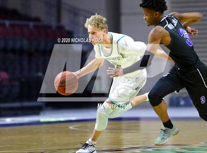 Thumbnail 1 in Fort Lauderdale vs. Farmington (Tarkanian Classic) photogallery.