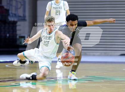 Thumbnail 2 in Fort Lauderdale vs. Farmington (Tarkanian Classic) photogallery.