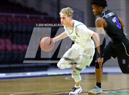 Thumbnail 2 in Fort Lauderdale vs. Farmington (Tarkanian Classic) photogallery.