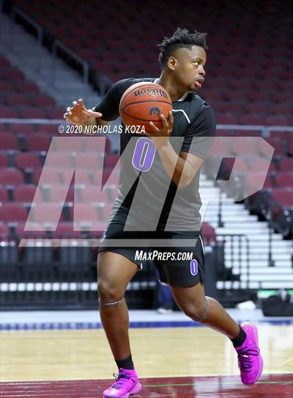 Thumbnail 1 in Fort Lauderdale vs. Farmington (Tarkanian Classic) photogallery.