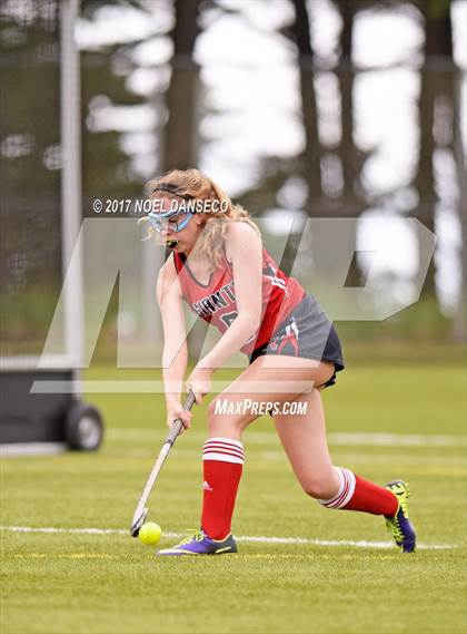 Thumbnail 1 in St. Ignatius vs Redwood photogallery.