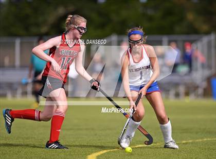 Thumbnail 2 in St. Ignatius vs Redwood photogallery.