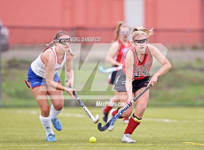 Thumbnail 1 in St. Ignatius vs Redwood photogallery.