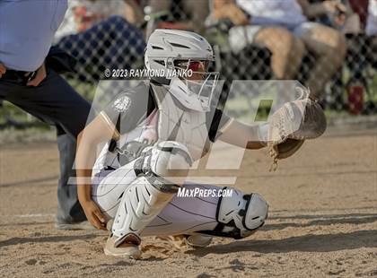 Thumbnail 3 in Tri vs. Cowan (IHSAA 1A Regional Championship) photogallery.