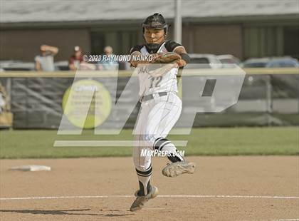 Thumbnail 2 in Tri vs. Cowan (IHSAA 1A Regional Championship) photogallery.