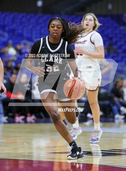Thumbnail 3 in Coppell vs. Clark (UIL 5A Basketball State Semifinal) photogallery.