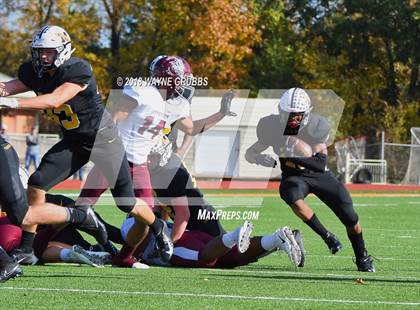 Thumbnail 3 in Malakoff vs. Jefferson (UIL 3A Area Playoff) photogallery.