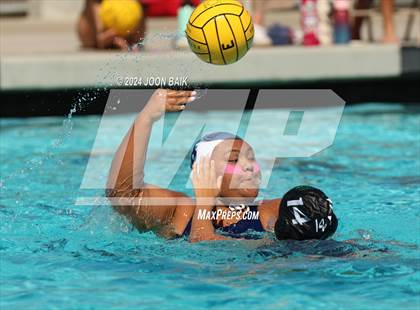 Thumbnail 2 in Dublin vs Moreau Catholic (Battle of the Bay) photogallery.