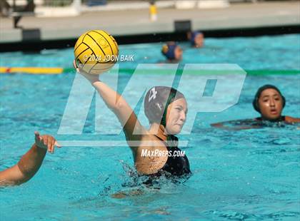 Thumbnail 1 in Dublin vs Moreau Catholic (Battle of the Bay) photogallery.