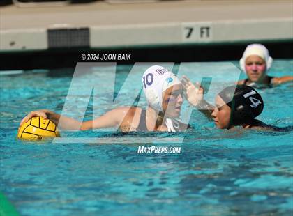 Thumbnail 2 in Dublin vs Moreau Catholic (Battle of the Bay) photogallery.