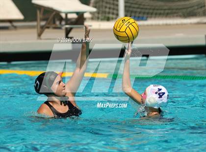 Thumbnail 1 in Dublin vs Moreau Catholic (Battle of the Bay) photogallery.