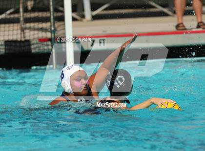 Thumbnail 2 in Dublin vs Moreau Catholic (Battle of the Bay) photogallery.