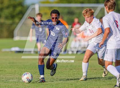 Thumbnail 3 in Danville vs Tri-West Hendricks photogallery.