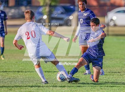 Thumbnail 3 in Danville vs Tri-West Hendricks photogallery.