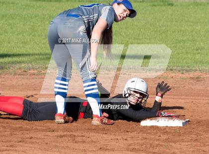 Thumbnail 2 in Whitwell @ Red Bank photogallery.