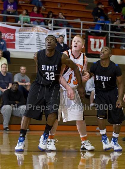 Thumbnail 2 in Summit vs. West (Whataburger Basketball Tournament) photogallery.
