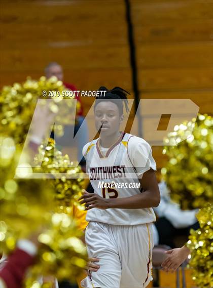 Thumbnail 2 in Mt. Carmel vs. Southwest SD (CIF SDS D4 Championship) photogallery.