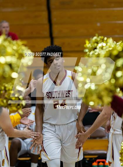 Thumbnail 3 in Mt. Carmel vs. Southwest SD (CIF SDS D4 Championship) photogallery.
