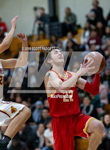 Thumbnail 3 in Mt. Carmel vs. Southwest SD (CIF SDS D4 Championship) photogallery.