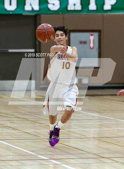Thumbnail 2 in Mt. Carmel vs. Southwest SD (CIF SDS D4 Championship) photogallery.