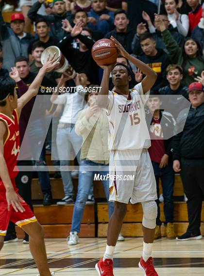 Thumbnail 2 in Mt. Carmel vs. Southwest SD (CIF SDS D4 Championship) photogallery.