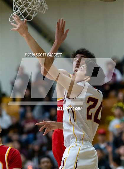 Thumbnail 2 in Mt. Carmel vs. Southwest SD (CIF SDS D4 Championship) photogallery.