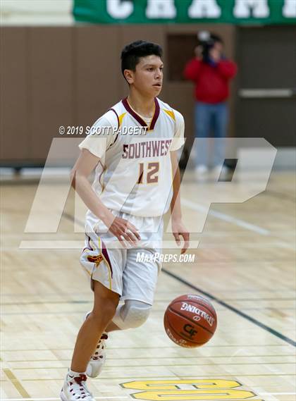 Thumbnail 3 in Mt. Carmel vs. Southwest SD (CIF SDS D4 Championship) photogallery.