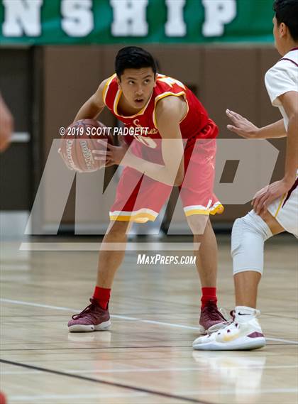 Thumbnail 2 in Mt. Carmel vs. Southwest SD (CIF SDS D4 Championship) photogallery.