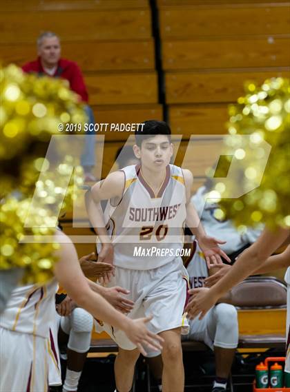 Thumbnail 1 in Mt. Carmel vs. Southwest SD (CIF SDS D4 Championship) photogallery.
