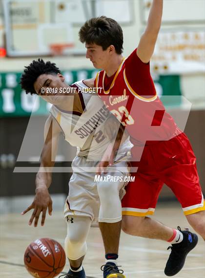 Thumbnail 2 in Mt. Carmel vs. Southwest SD (CIF SDS D4 Championship) photogallery.