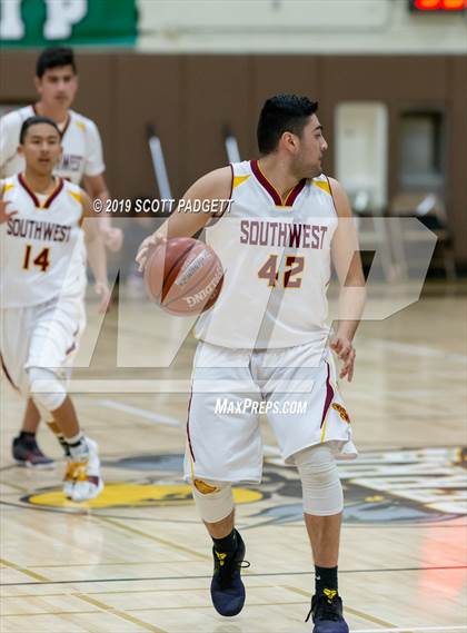 Thumbnail 1 in Mt. Carmel vs. Southwest SD (CIF SDS D4 Championship) photogallery.
