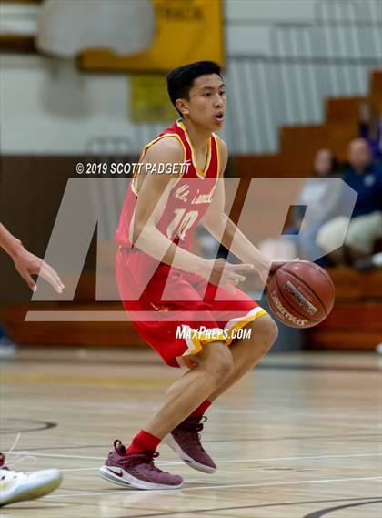 Thumbnail 3 in Mt. Carmel vs. Southwest SD (CIF SDS D4 Championship) photogallery.