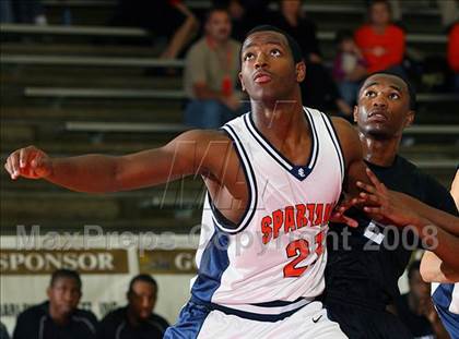 Thumbnail 2 in Seven Lakes vs. Summit (McDonald's Texas Invitational) photogallery.
