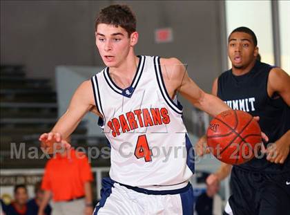 Thumbnail 2 in Seven Lakes vs. Summit (McDonald's Texas Invitational) photogallery.