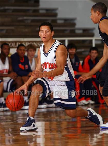 Thumbnail 1 in Seven Lakes vs. Summit (McDonald's Texas Invitational) photogallery.