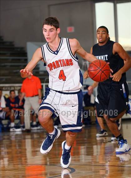 Thumbnail 1 in Seven Lakes vs. Summit (McDonald's Texas Invitational) photogallery.