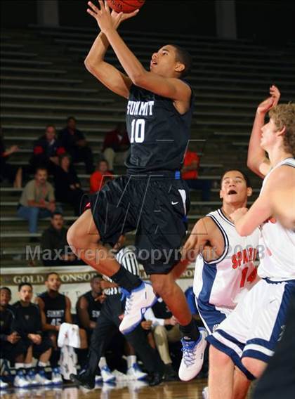 Thumbnail 1 in Seven Lakes vs. Summit (McDonald's Texas Invitational) photogallery.