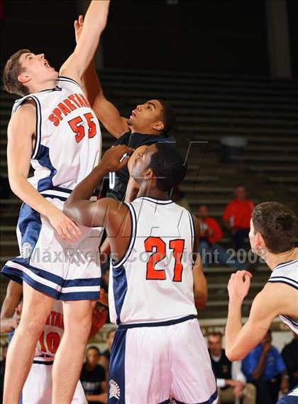 Thumbnail 2 in Seven Lakes vs. Summit (McDonald's Texas Invitational) photogallery.