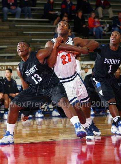 Thumbnail 1 in Seven Lakes vs. Summit (McDonald's Texas Invitational) photogallery.