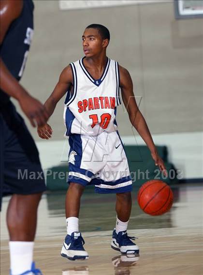 Thumbnail 1 in Seven Lakes vs. Summit (McDonald's Texas Invitational) photogallery.