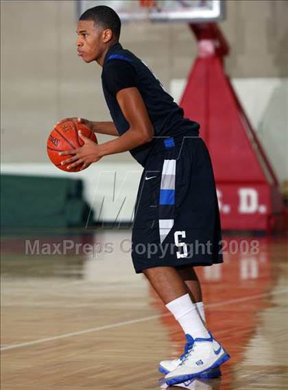 Thumbnail 1 in Seven Lakes vs. Summit (McDonald's Texas Invitational) photogallery.