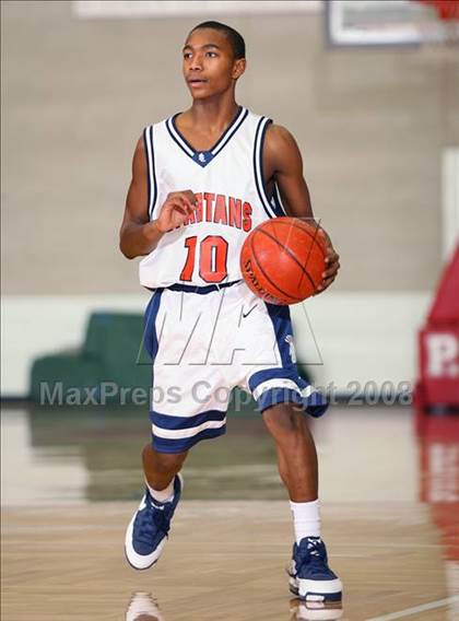 Thumbnail 1 in Seven Lakes vs. Summit (McDonald's Texas Invitational) photogallery.