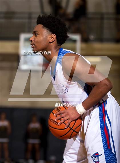 Thumbnail 2 in Cleveland vs Walker Valley (District 5 3A) photogallery.