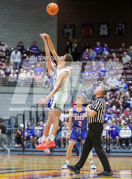Thumbnail 3 in Richfield vs. South Summit (UHSAA 3A Semifinal) photogallery.