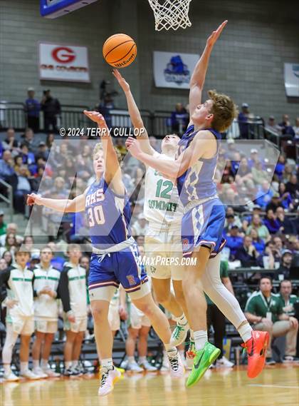 Thumbnail 2 in Richfield vs. South Summit (UHSAA 3A Semifinal) photogallery.