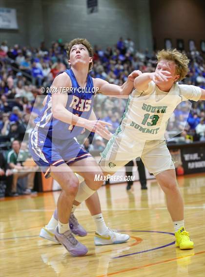 Thumbnail 3 in Richfield vs. South Summit (UHSAA 3A Semifinal) photogallery.