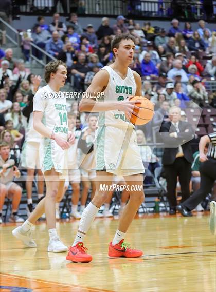 Thumbnail 1 in Richfield vs. South Summit (UHSAA 3A Semifinal) photogallery.