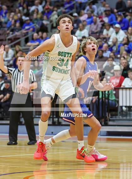 Thumbnail 1 in Richfield vs. South Summit (UHSAA 3A Semifinal) photogallery.