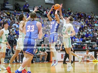 Thumbnail 3 in Richfield vs. South Summit (UHSAA 3A Semifinal) photogallery.